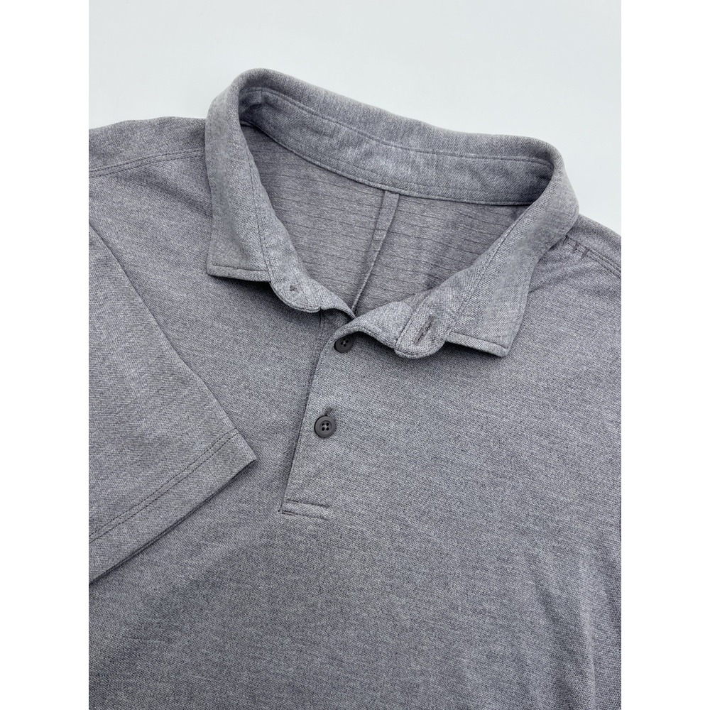 Lululemon Polo Shirt Mens Small Gray Evolution Short Sleeve Stretch Athletic‎